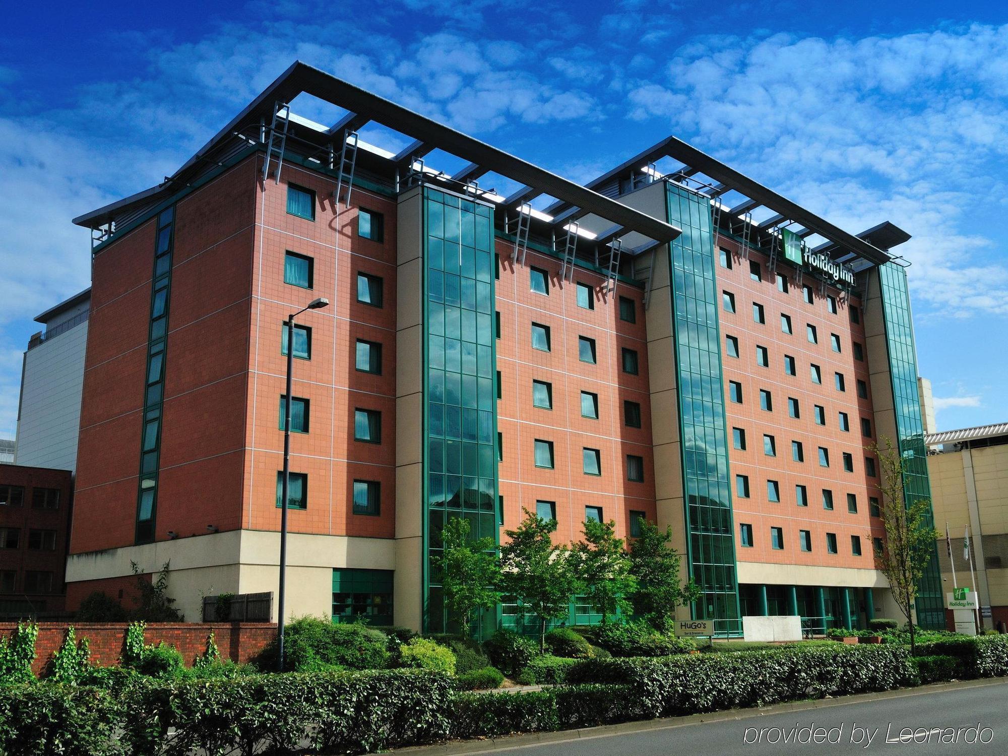 Hotel Doubletree By Hilton Woking Exterior foto